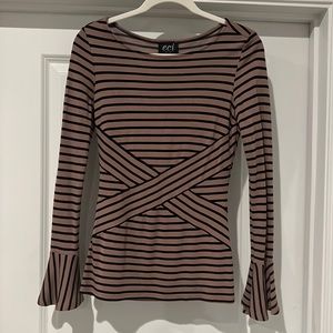 Brown/Black Women’s Long Sleeve Top